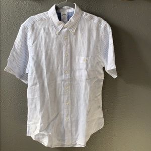 Men’s linen shirt — great for women too